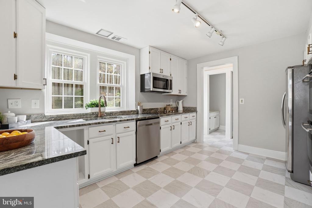 House in Arlington, Virginia, United States 5 - 17499474