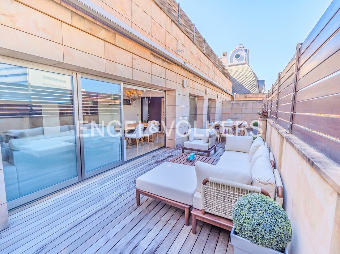 Penthouse in Alicante, Valencian Community, Spain 1 - 17502913