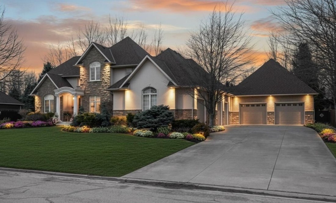 Estate in Niagara Falls, Ontario, Canada 1 - 17503732