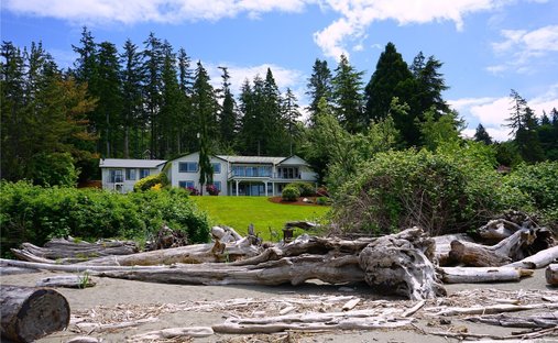 House in Stanwood, Washington, United States 1