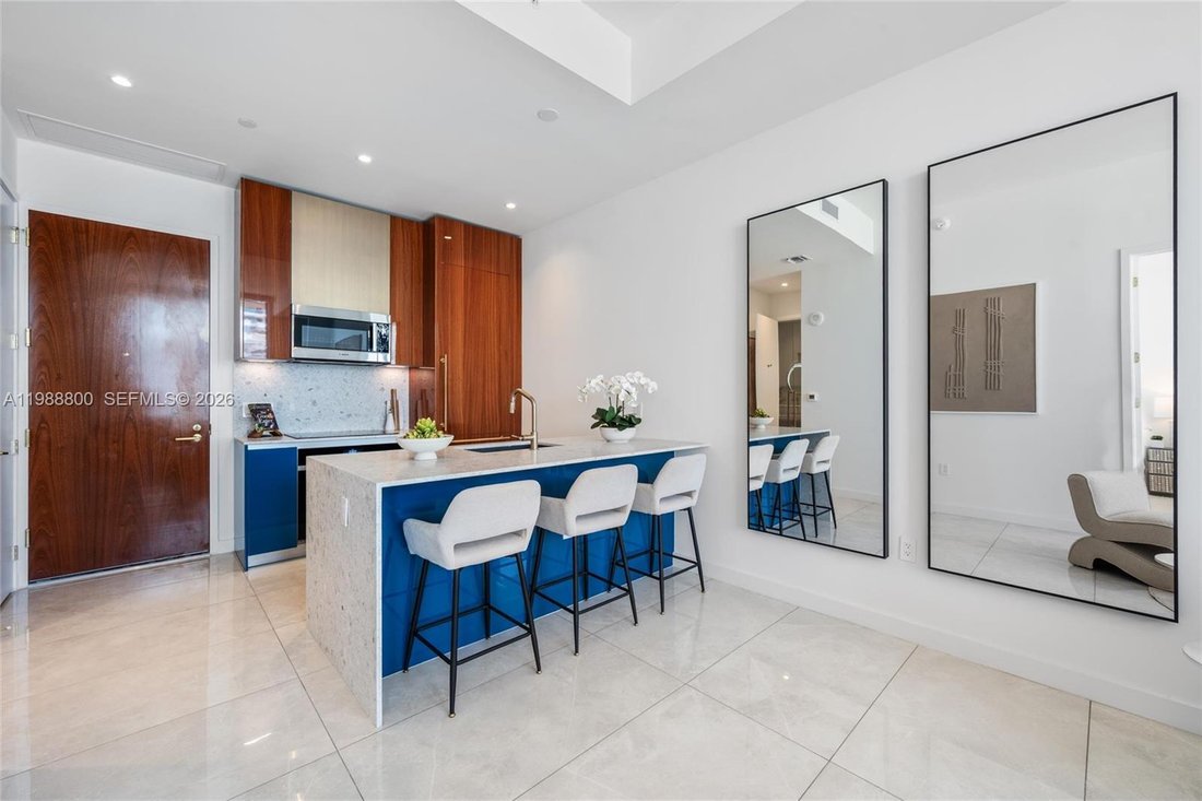 Condo in Miami, Florida, United States 5 - 17503003