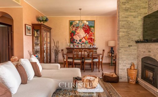 Villa in Ispra, Lombardei, Italien 1