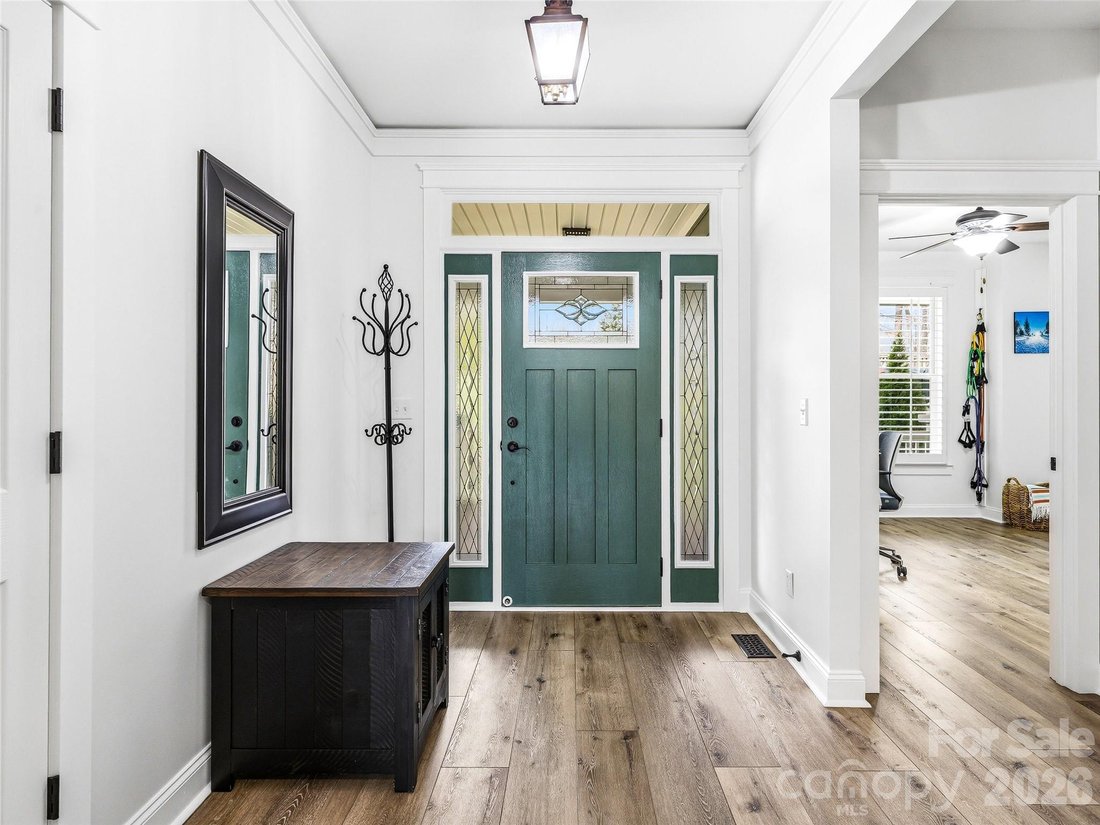 House in Candler, North Carolina, United States 3 - 17509643