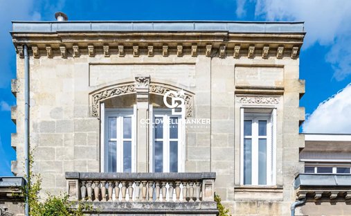 House in Hôtel de Ville-Quinconce-Saint Seurin-Fondaudège, Bordeaux, France 1