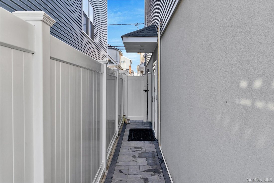 House in Long Beach, New York, United States 4 - 17503061