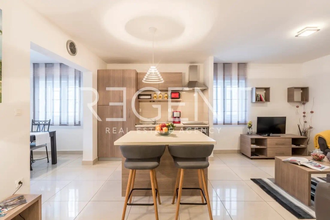 Apartment in Varos, Split, Split-Dalmatia County 1 - 17504521