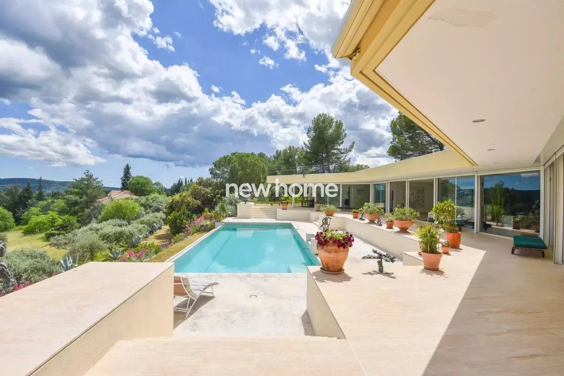 Estate in Salernes, Provence-Alpes-Côte d'Azur, France 5 - 14273560