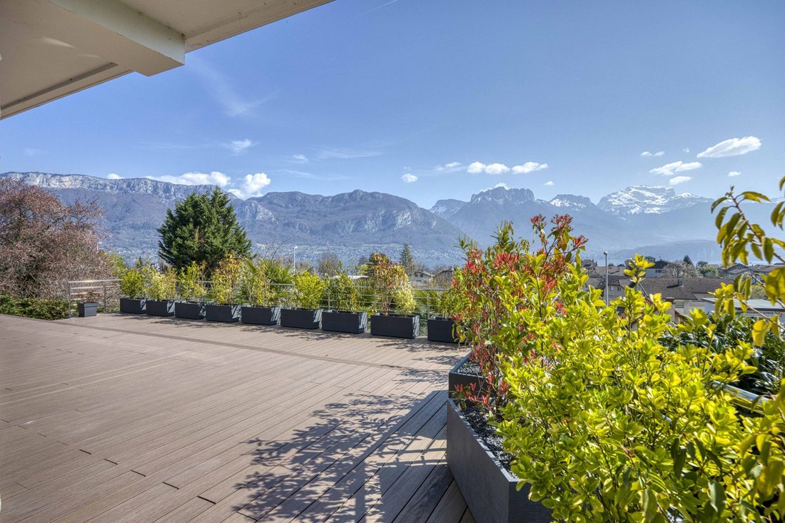 Villa in Sévrier, Auvergne-Rhône-Alpes, France 5 - 17508253