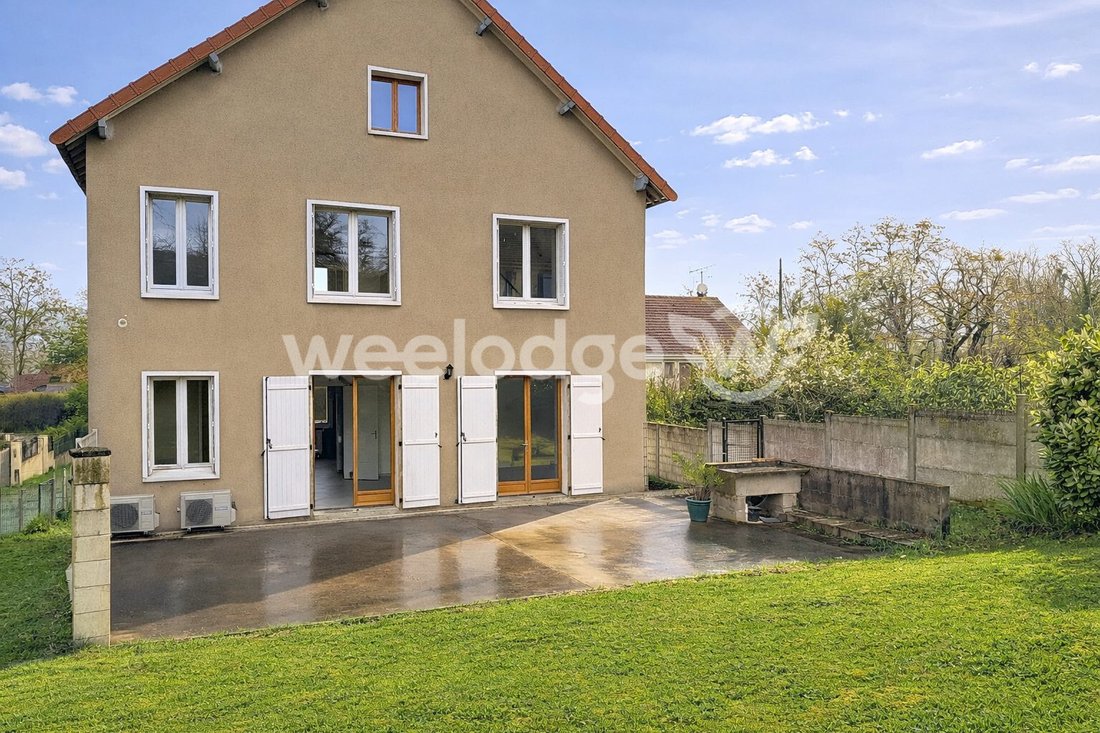 House in Vert Galant, Saint-Ouen-l'Aumone, France 1 - 17508215