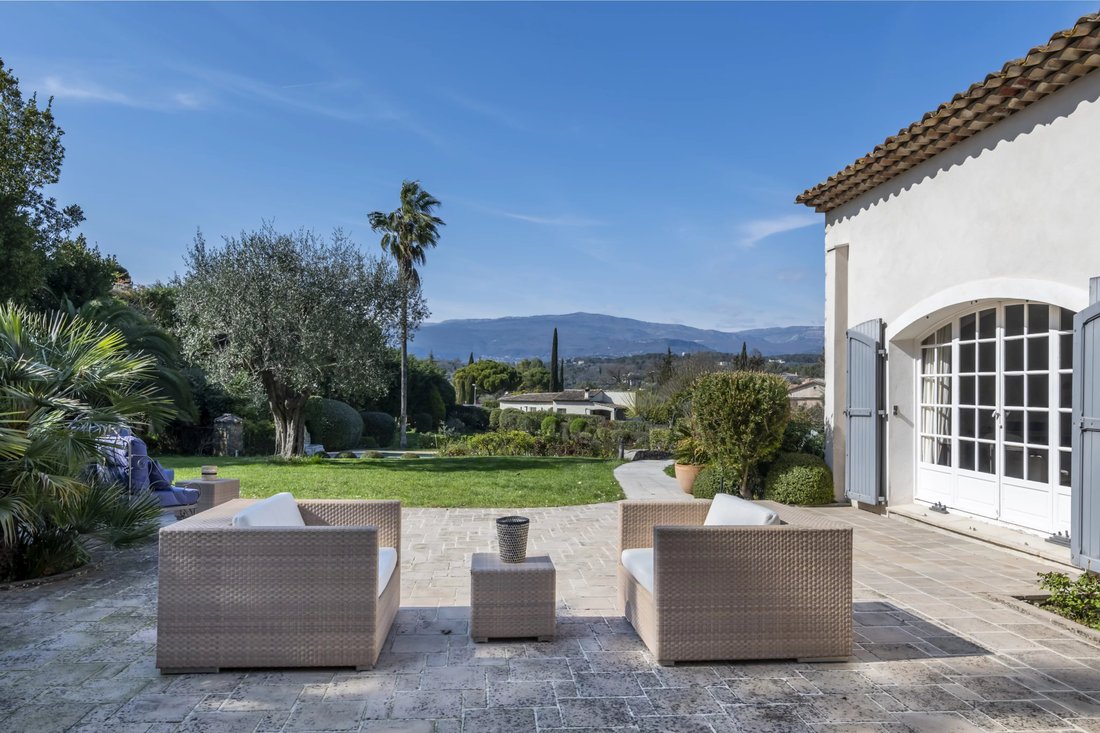 Villa in Valbonne, Provence-Alpes-Côte d'Azur, France 3 - 17503285
