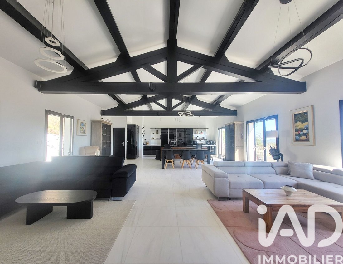 House in Les Rayols-Saint Lazare-Les Bousquets, Cuers, France 3 - 17227844