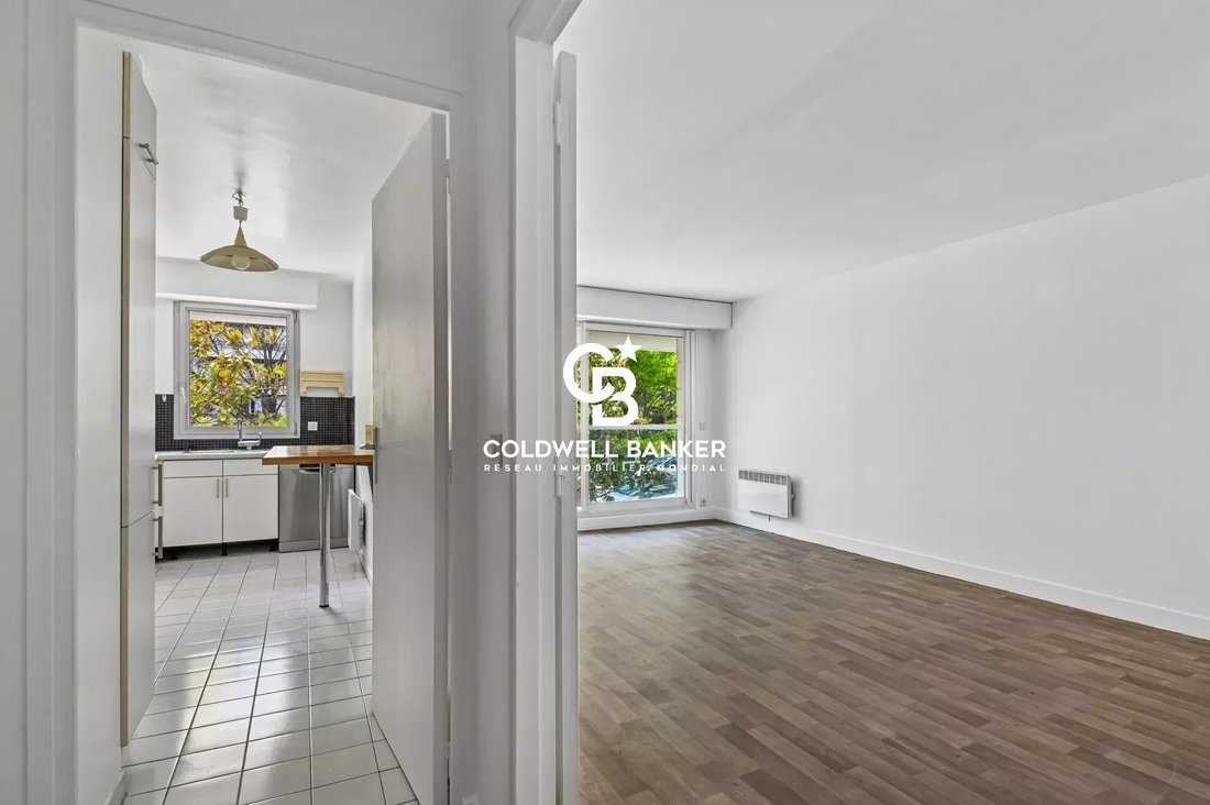 Apartment in Villiers-L. Michel, Levallois-Perret, France 1 - 17506213