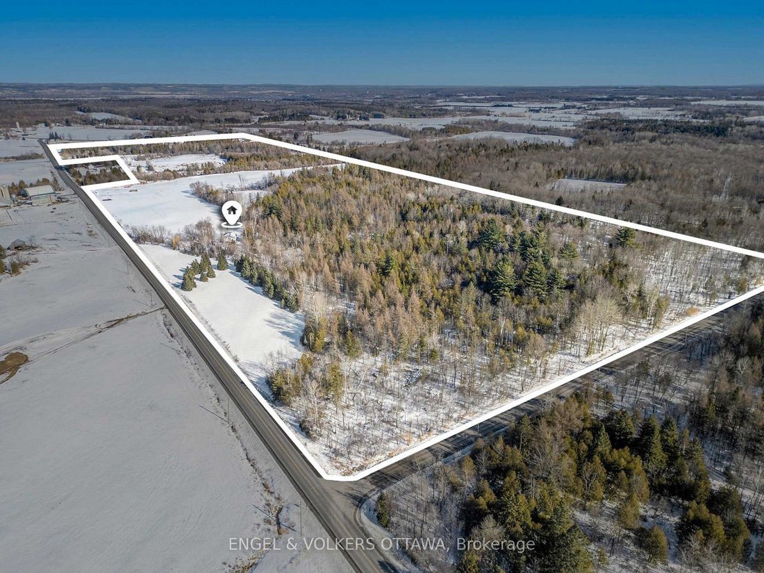 House in L'Orignal, Ontario, Canada 3 - 17505979