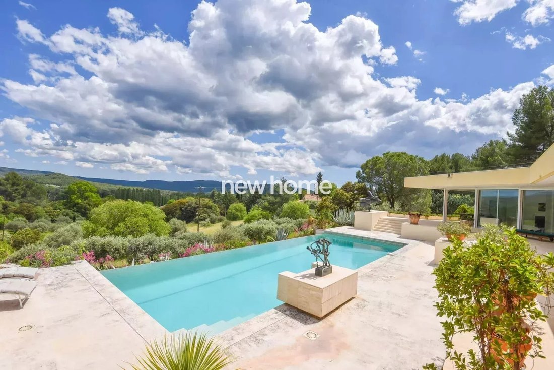 Estate in Salernes, Provence-Alpes-Côte d'Azur, France 2 - 14273560