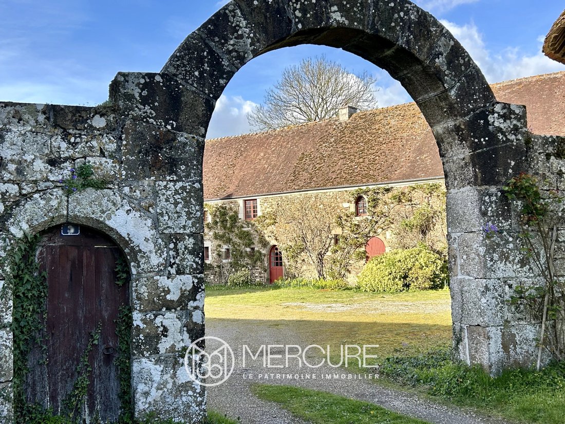 Estate in Ecouche-les-Vallees, Normandy, France 1 - 17505276