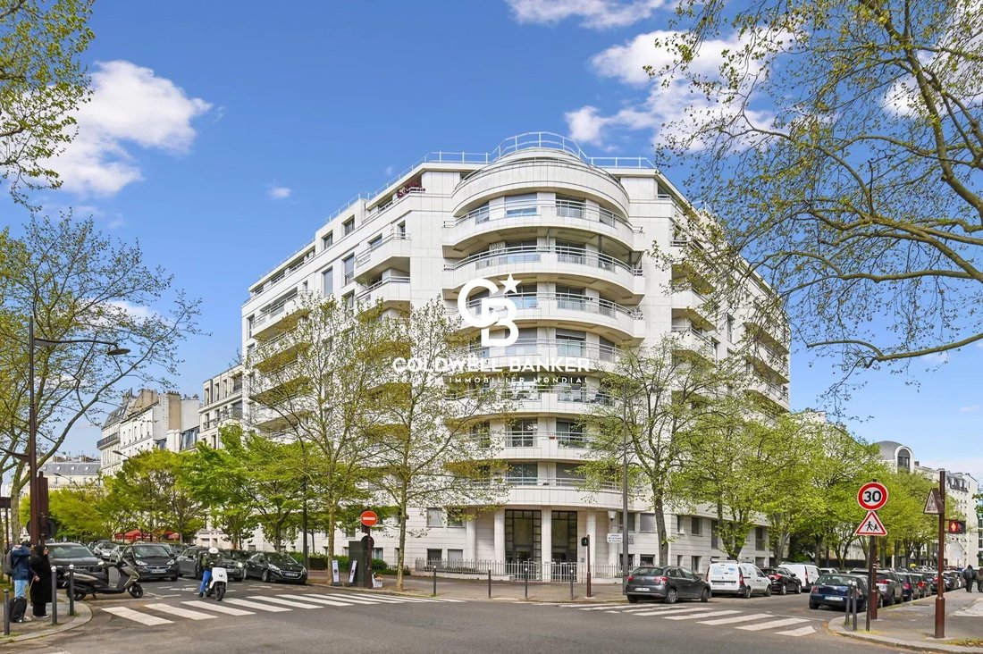 Apartment in Villiers-L. Michel, Levallois-Perret, France 2 - 17506213