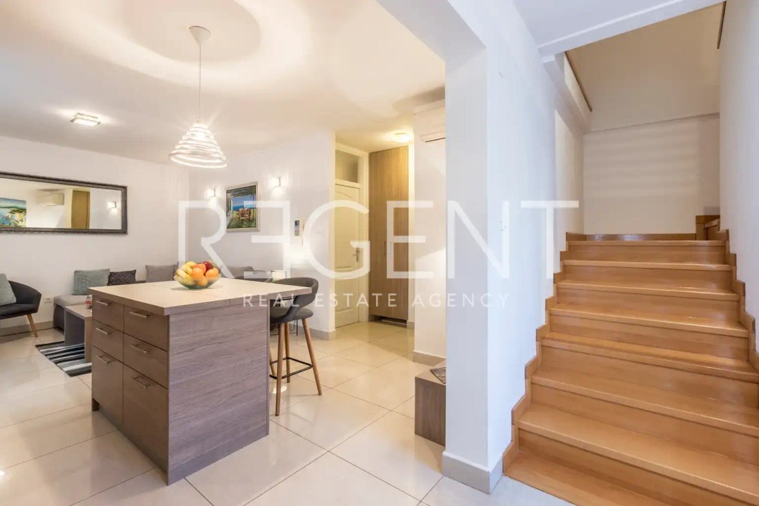 Apartment in Varos, Split, Split-Dalmatia County 2 - 17504521