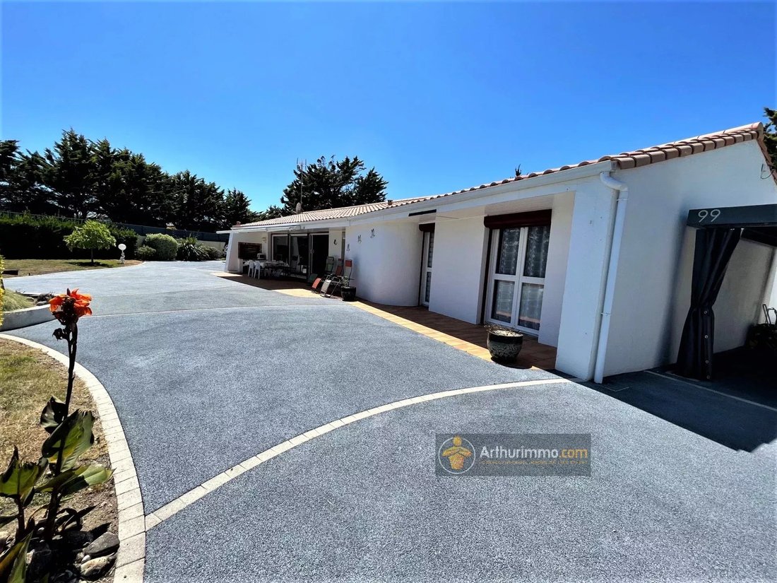 House in Saint-Hilaire-de-Riez, Pays de la Loire, France 2 - 17331900