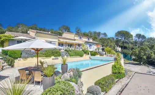 Villa in Entrecasteaux, Provence-Alpes-Côte d'Azur, Frankreich 1
