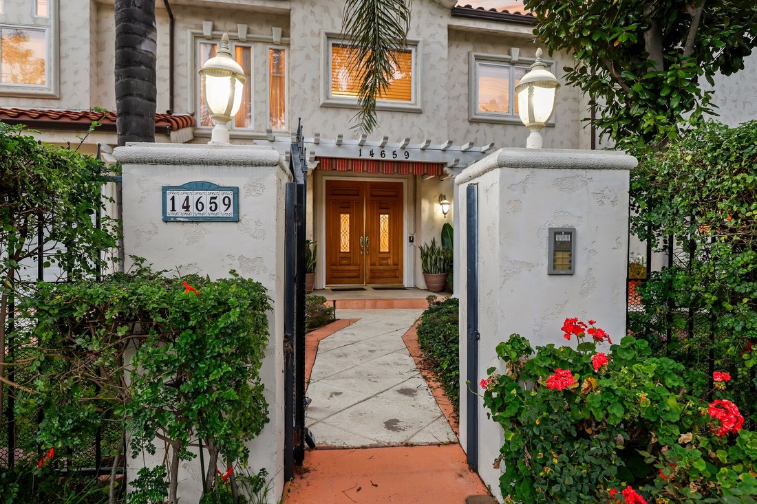 House in Los Angeles, California, United States 3 - 17511023