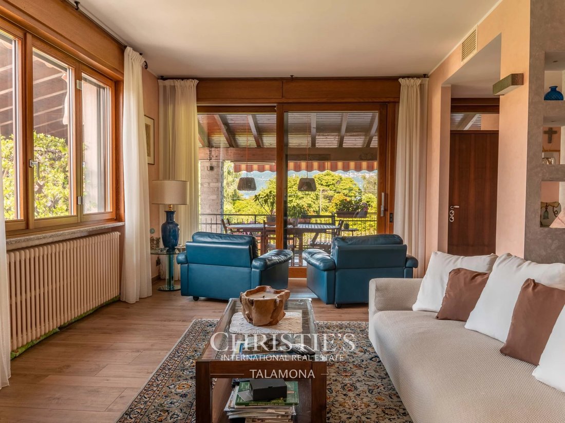 Villa in Ispra, Lombardy, Italy 3 - 17502932