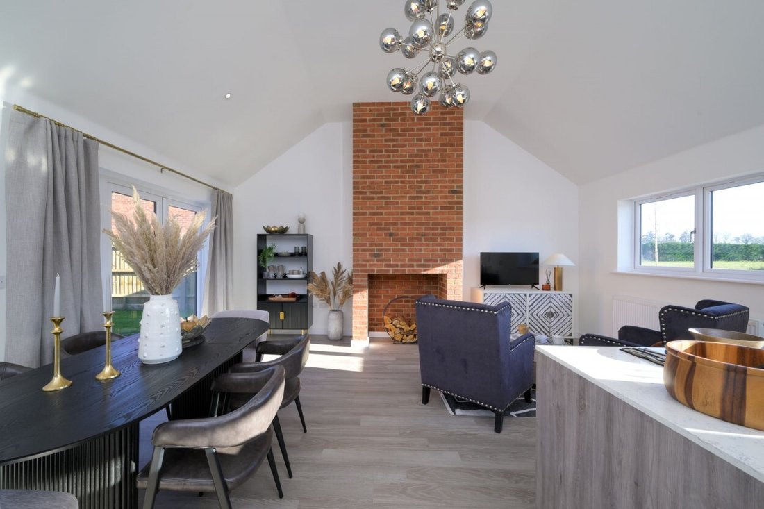 House in Cranleigh, England 5 - 17504173