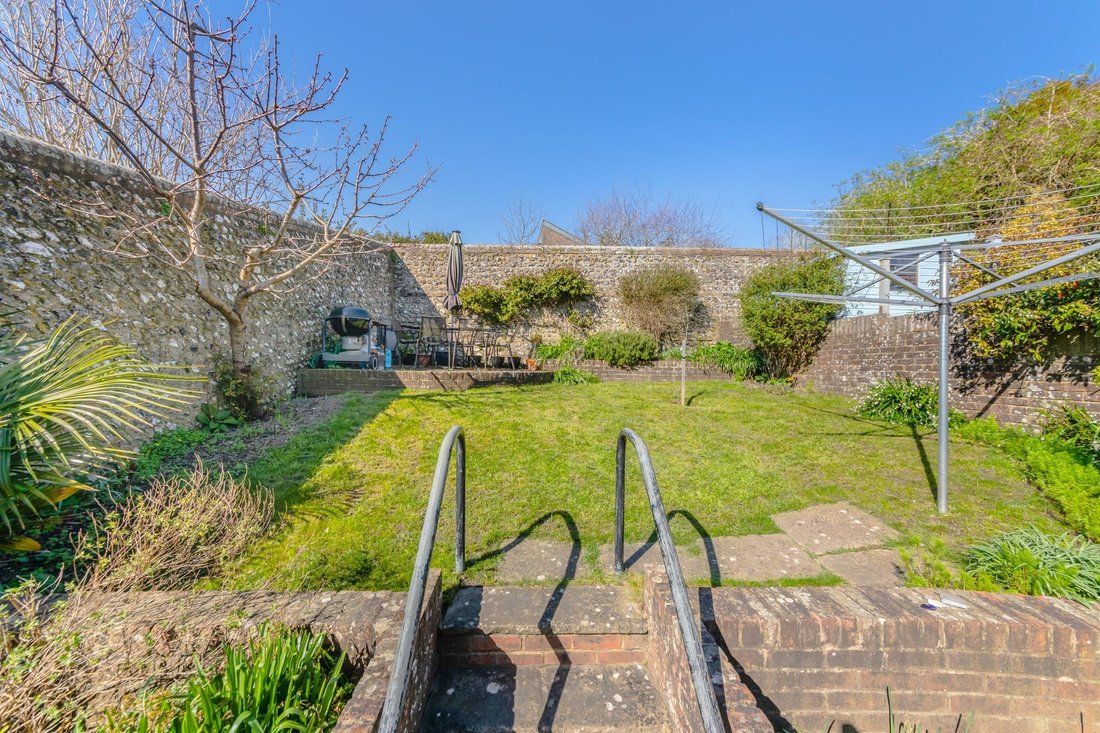 House in Lewes, England 4 - 17506103