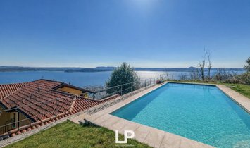 Villa à Belgirate, Piémont, Italie 1