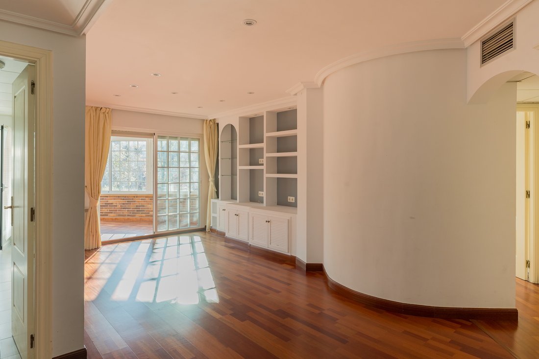 Apartment in Majadahonda, Comunidad de Madrid, Spain 3 - 17505940