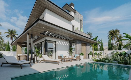 Villa in Elviria-Cabopino, Marbella, Spanien 1
