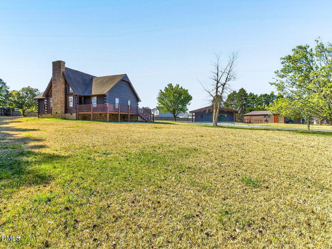 Clayton, North Carolina, United States 5 - 17508750