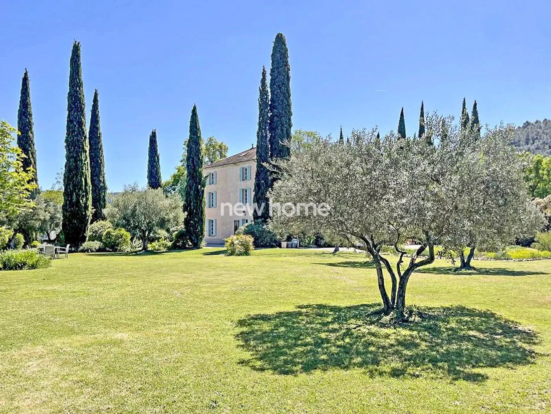 Country House in Salernes, Provence-Alpes-Côte d'Azur, France 2 - 17505431