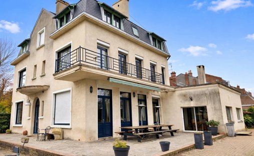 Estate in Liberté-Victoire, Cambrai, France 1