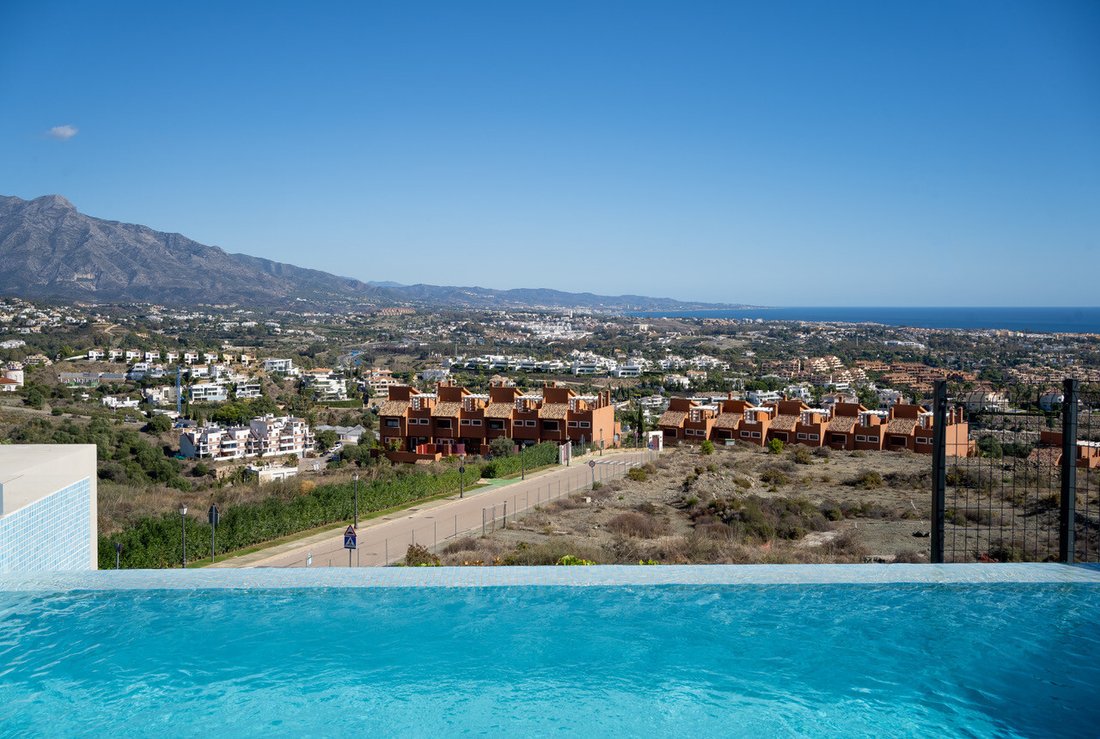 Villa in Benahavis, Andalusia, Spain 5 - 17508616