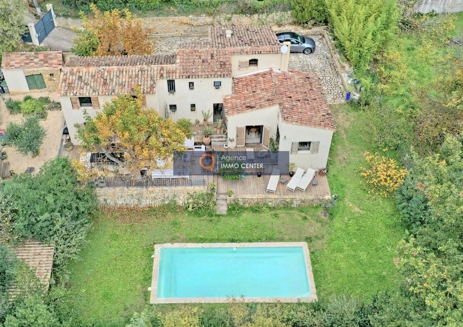 House in Le Castellet, Provence-Alpes-Côte d'Azur, France 1 - 17505374