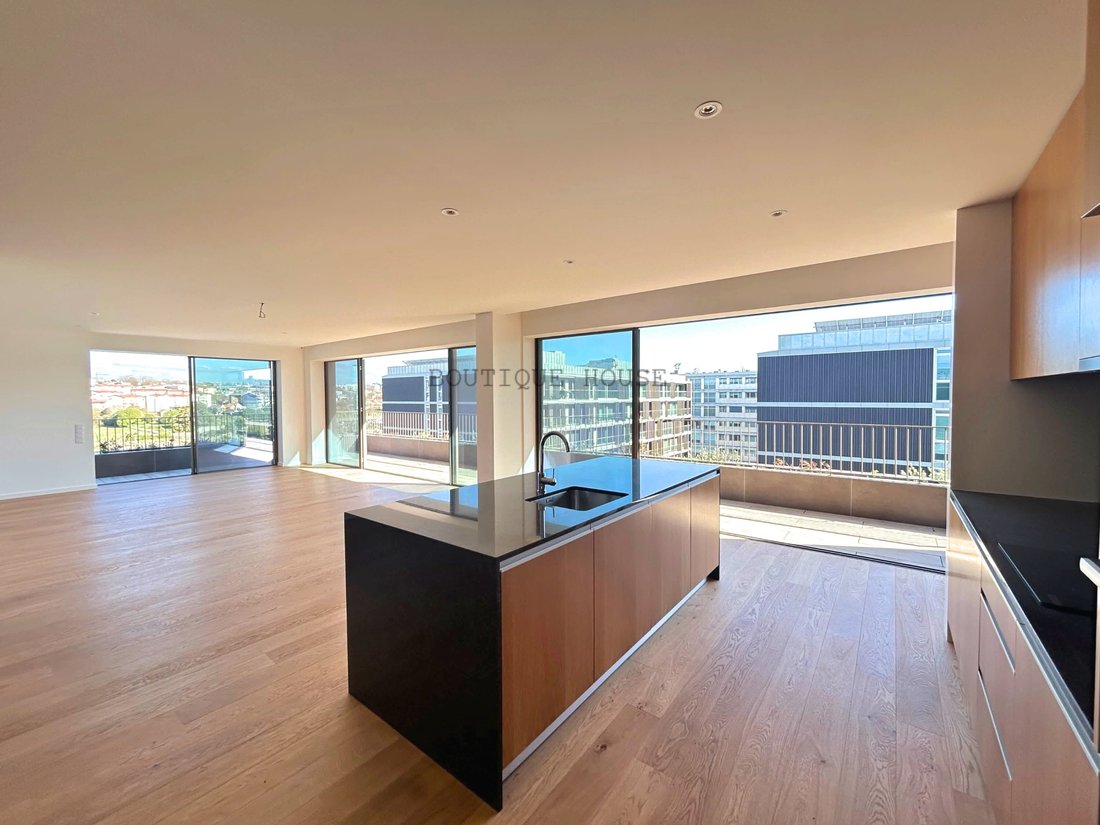 Apartment in Matosinhos e Leca da Palmeira, Porto District, Portugal 1 - 17503229