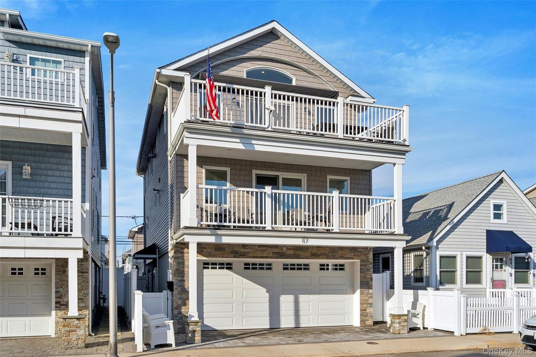 House in Long Beach, New York, United States 2 - 17503061