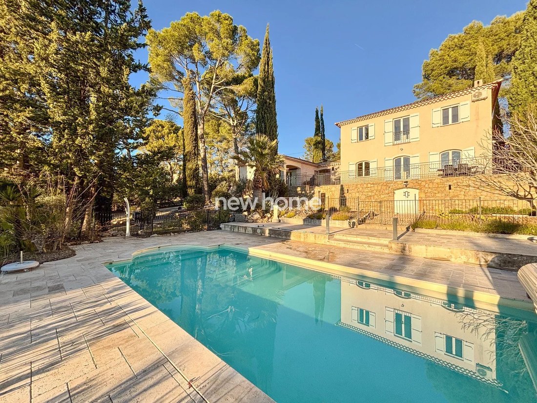 House in Flayosc, Provence-Alpes-Côte d'Azur, France 2 - 17505192