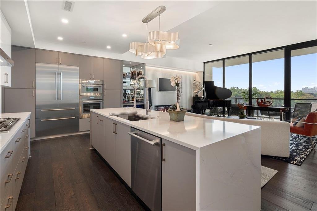 Condo in Atlanta, Georgia, United States 2 - 17509640