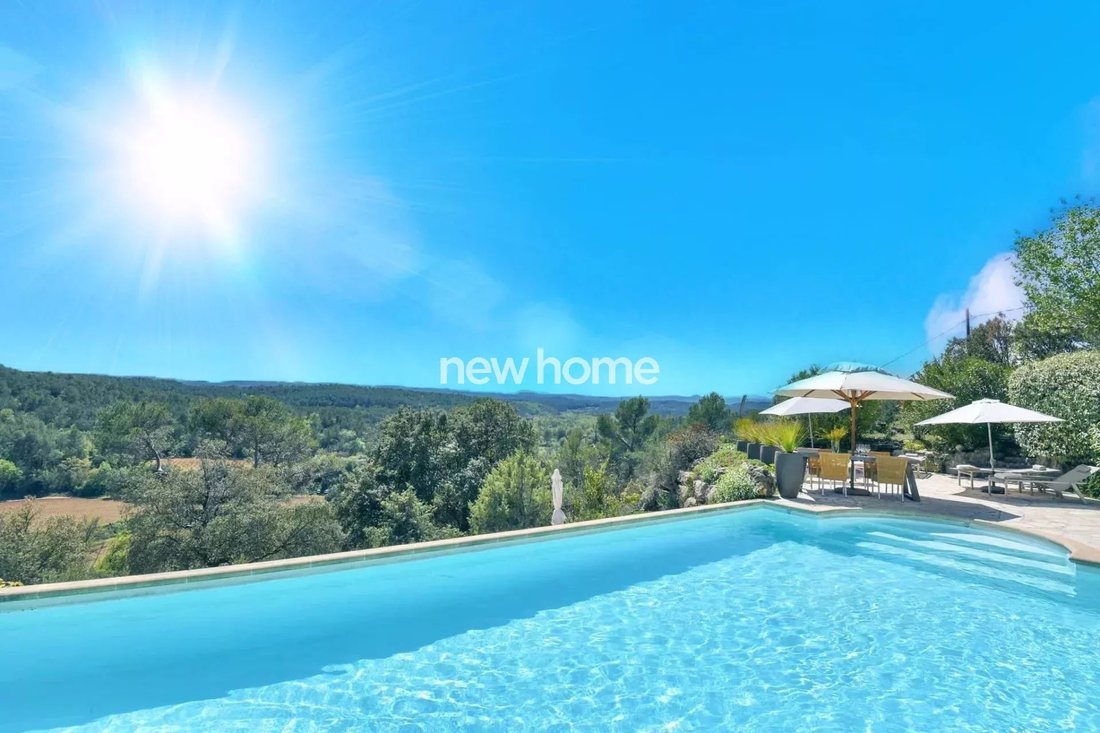 Villa in Entrecasteaux, Provence-Alpes-Côte d'Azur, France 2 - 11929302