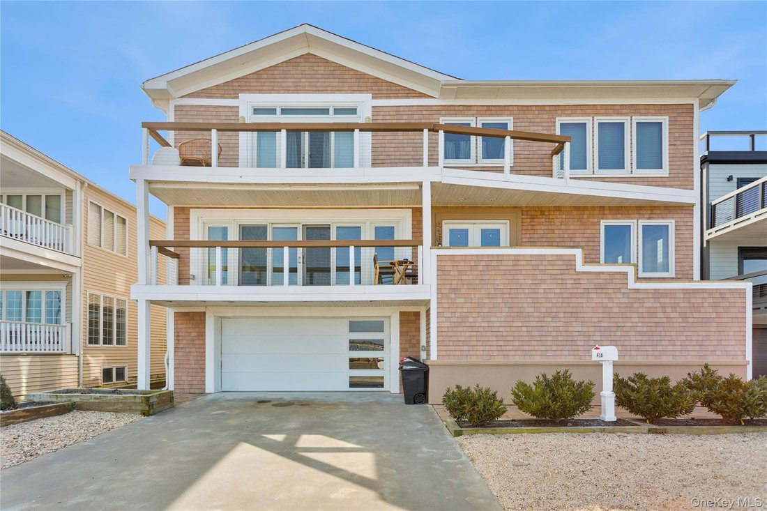 House in Long Beach, New York, United States 1 - 17503028
