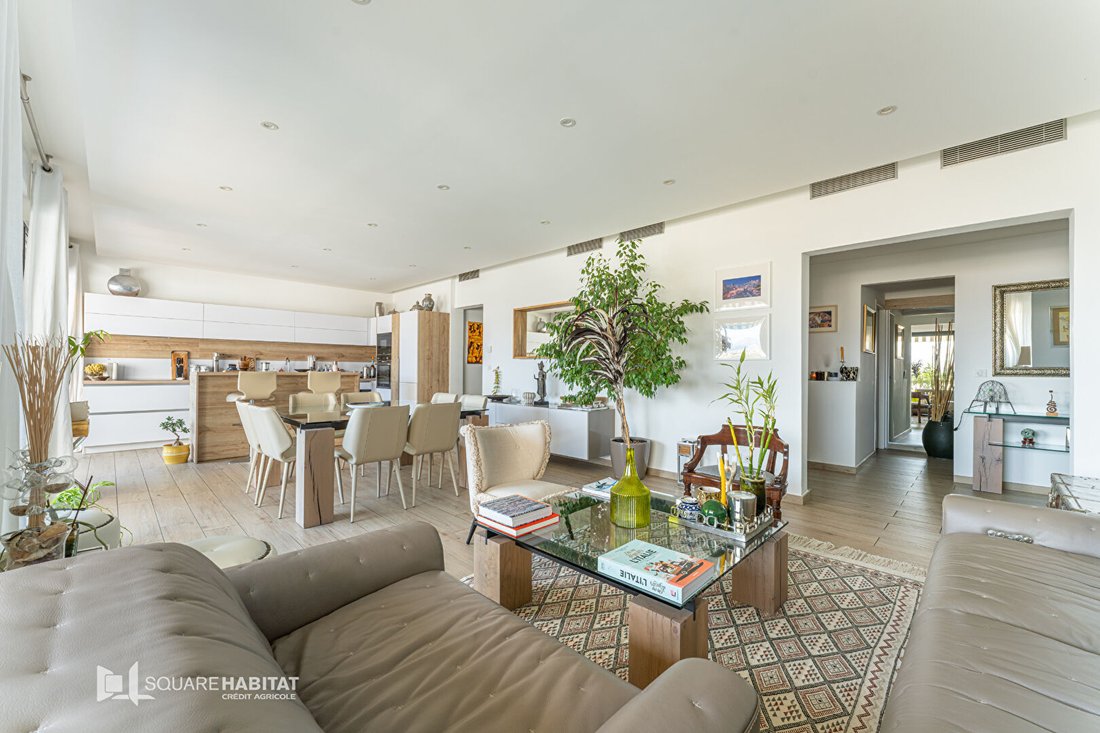 Apartment in Pointe Rouge, 8e Arrondissement, Marseille 3 - 17503373