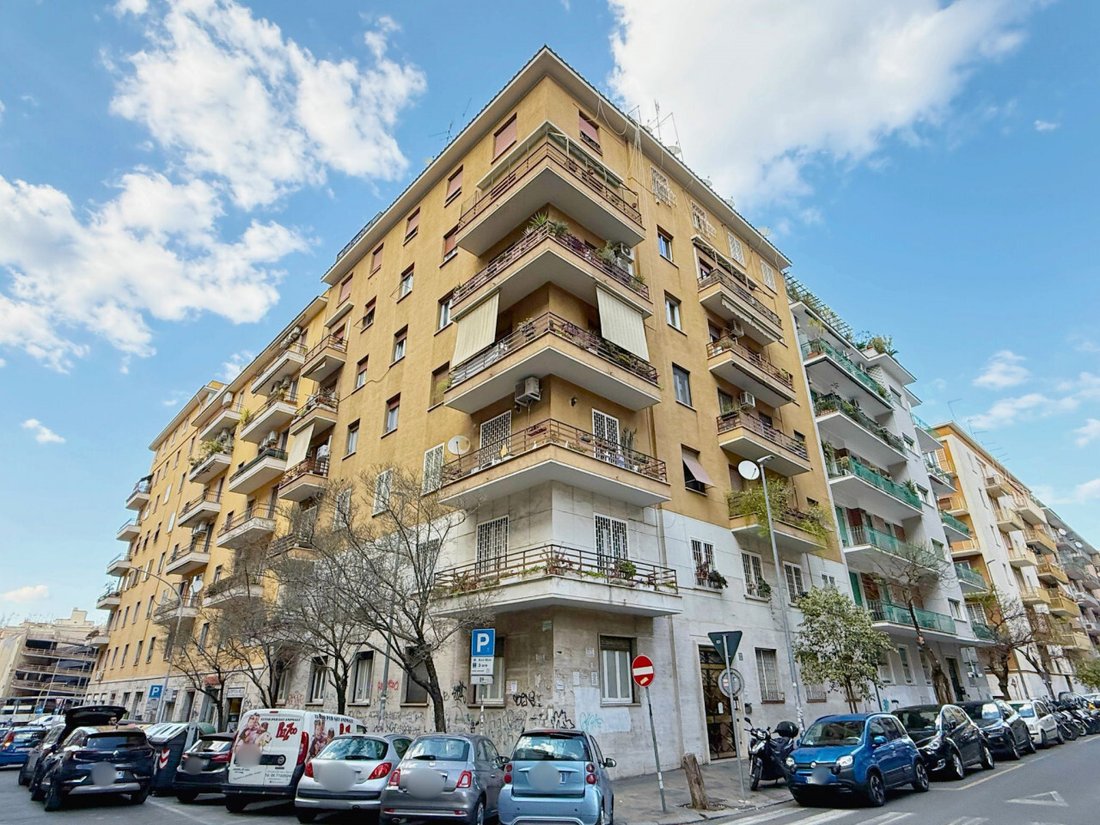 Apartment in San Giovanni - Re di Roma, Rome, Lazio 1 - 17506511