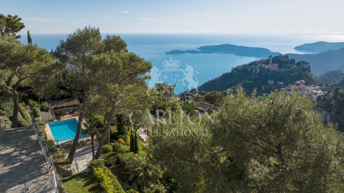 Villa in Èze, Provence-Alpes-Côte d'Azur, France 2 - 17510976