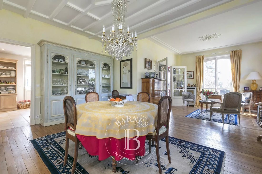 House in Le Vésinet, Ile-de-France, France 5 - 17502909