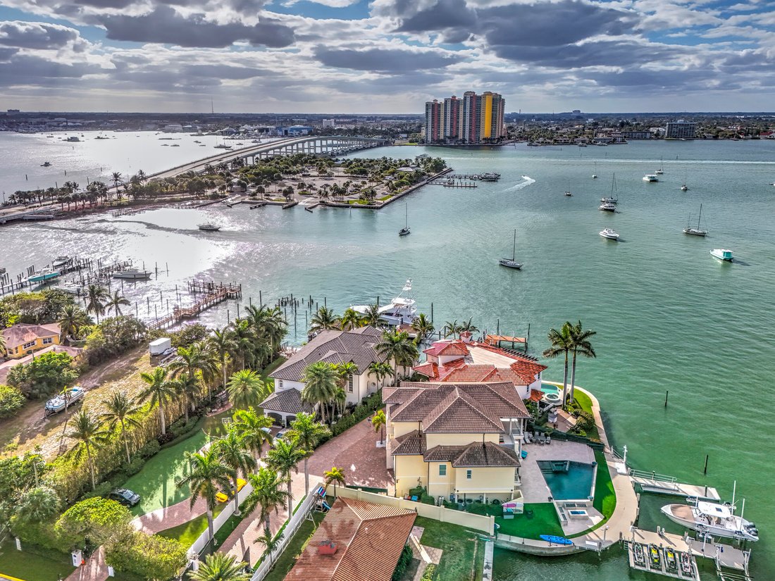 House in Riviera Beach, Florida, United States 4 - 17509263