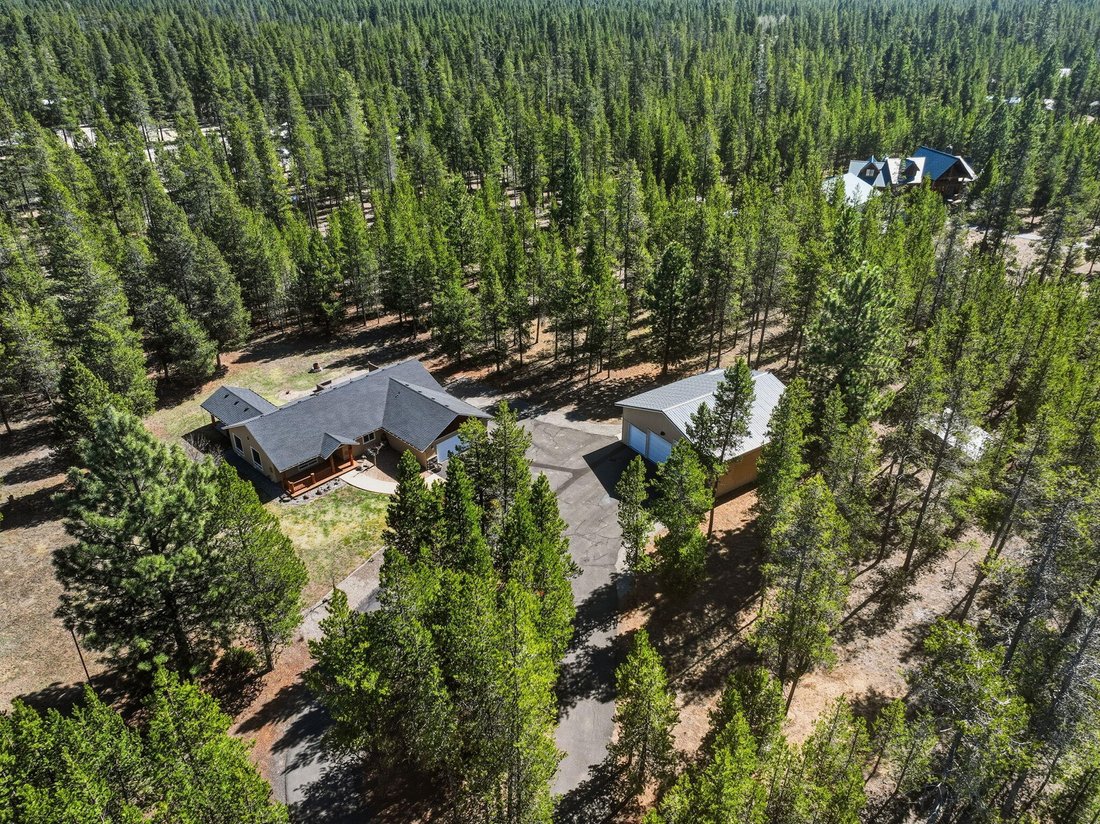 House in La Pine, Oregon, United States 1 - 17510368