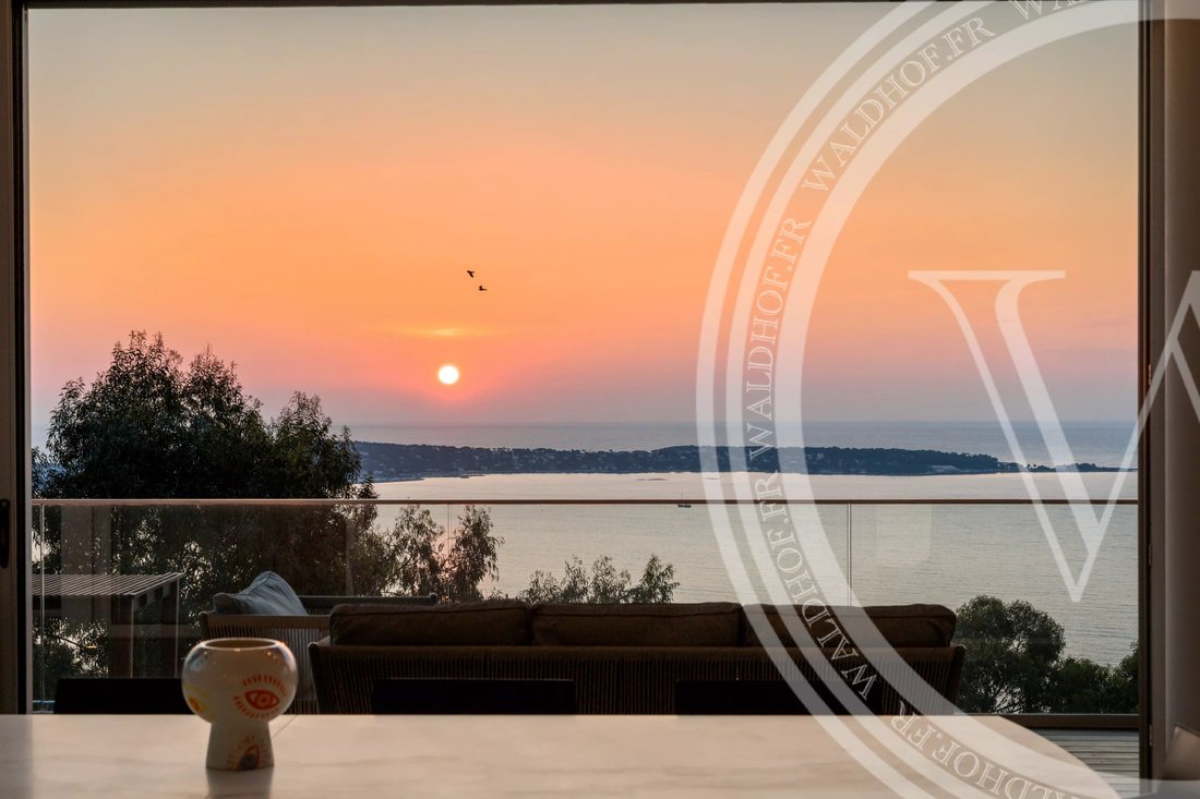 Villa in La Maure-Super Cannes, Vallauris, France 3 - 17503129