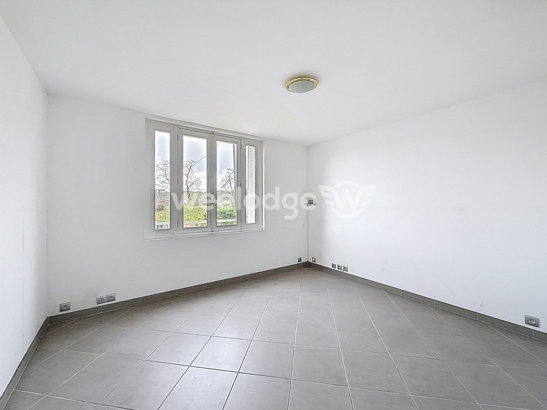 House in Vert Galant, Saint-Ouen-l'Aumone, France 5 - 17508215