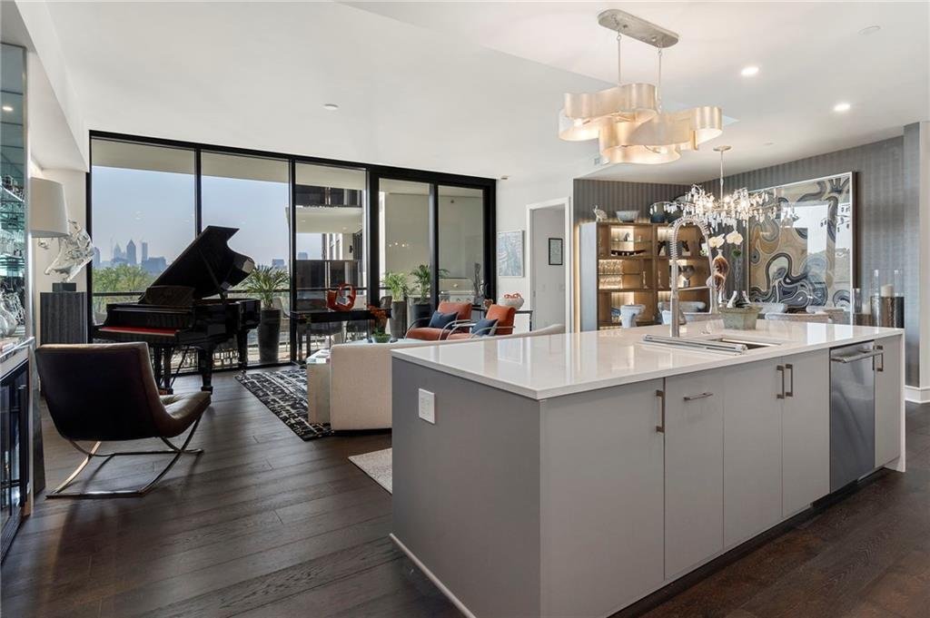 Condo in Atlanta, Georgia, United States 4 - 17509640